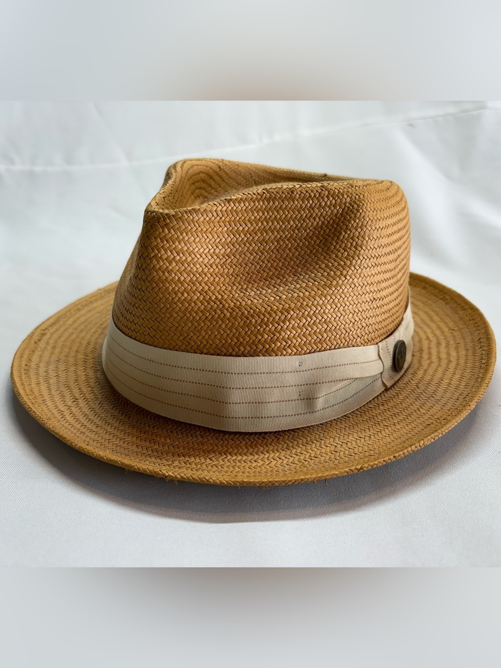 Goorin Bros Tan Straw Fedora with Cream Band